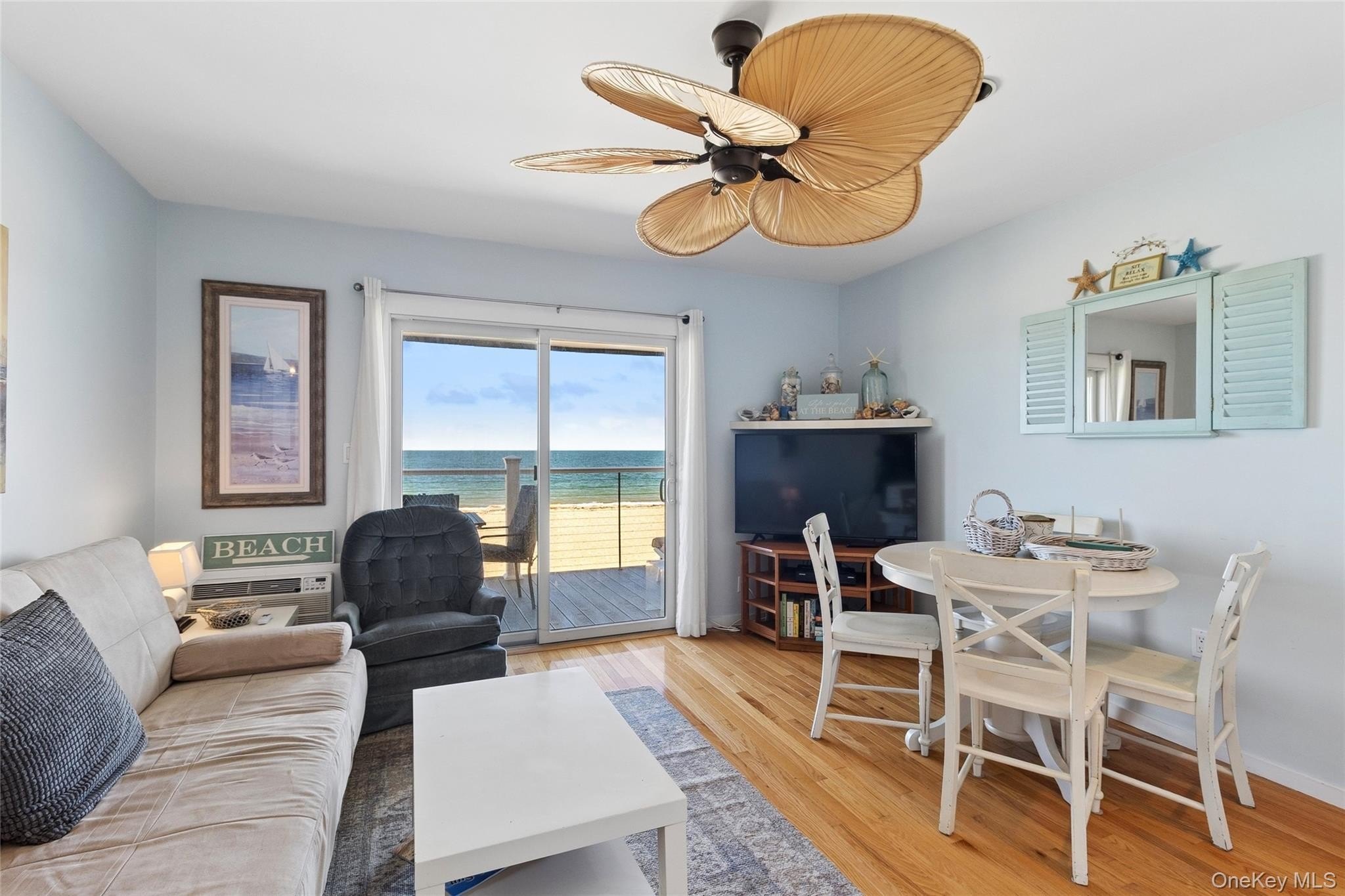 16 Navy Rd #206 – photo 4