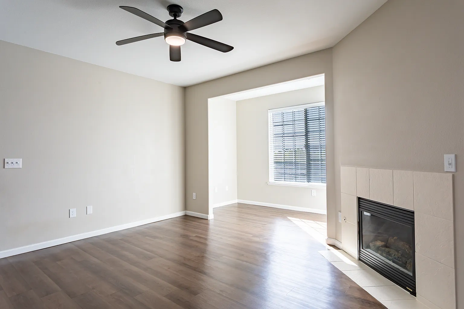 Luxe Apartments – photo 4