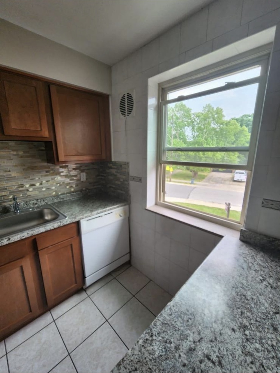 60 Markham Dr unit C-6 – photo 4
