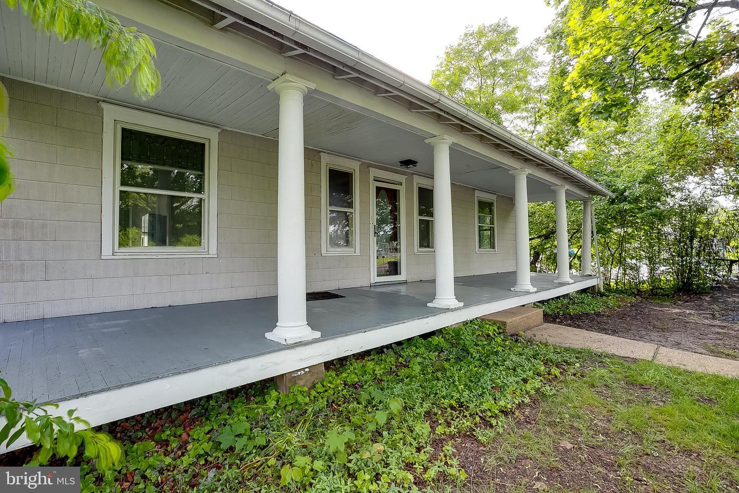 422 Hainesport Lumberton Rd – photo 3
