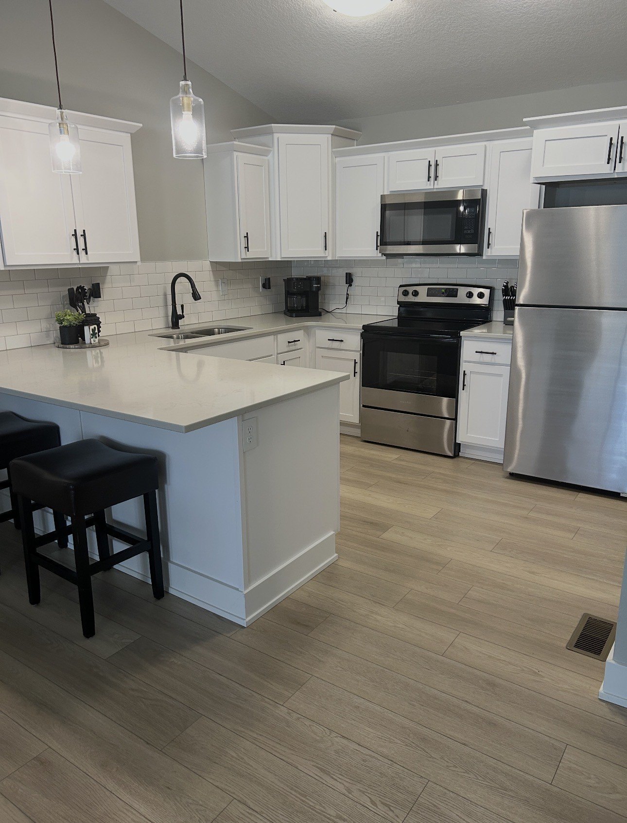404 S State St – photo 4