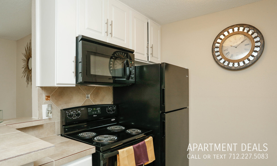 424 Northpoint Dr – photo 5