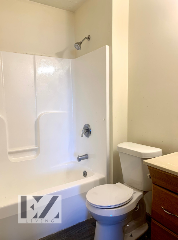 1800 E 42nd St unit F – photo 5