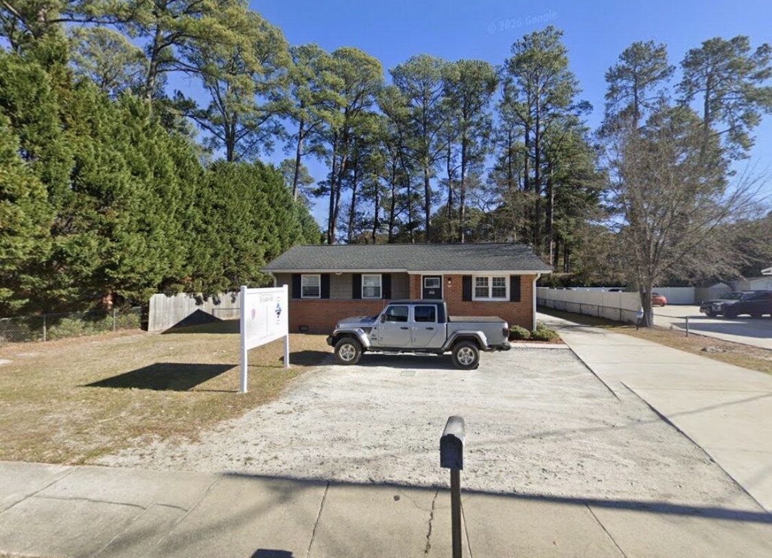 2005 Hope Mills Rd – photo 2