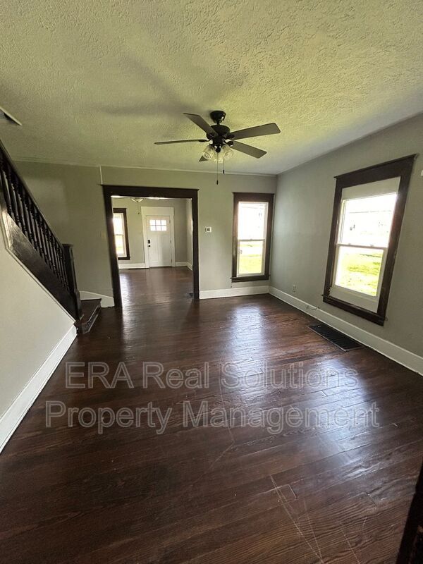 1225 Woodside Blvd unit 1225 – photo 4