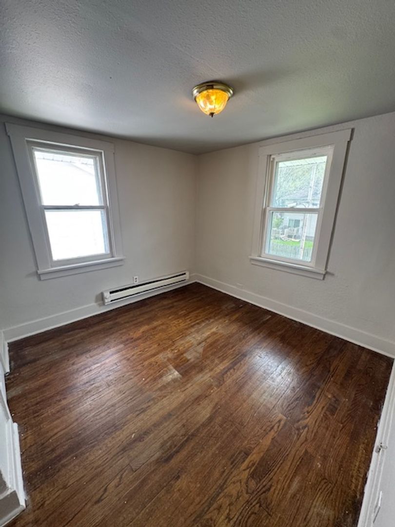 1516 Bayer Ave – photo 2