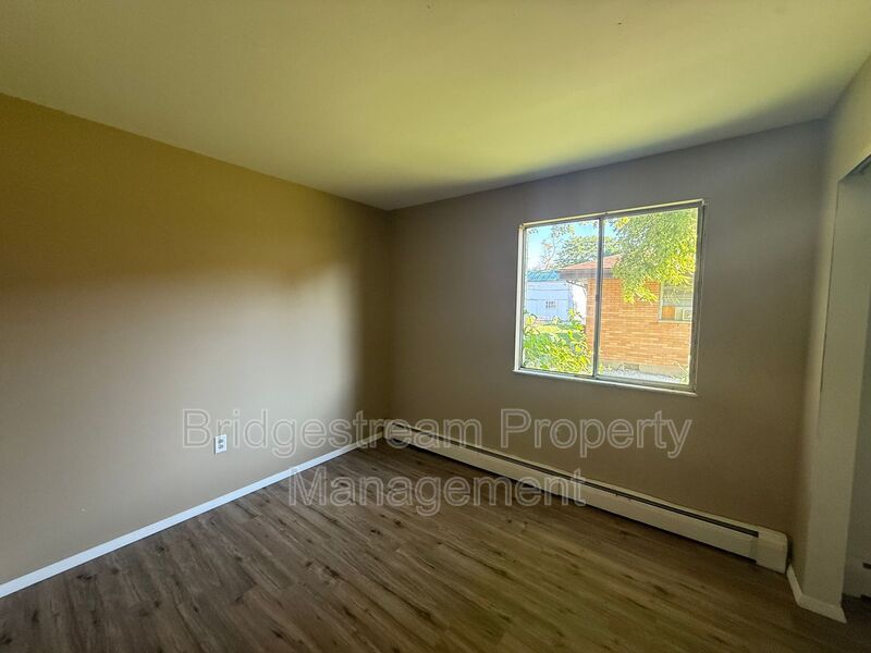 401 Elder Dr unit 401-2 – photo 5