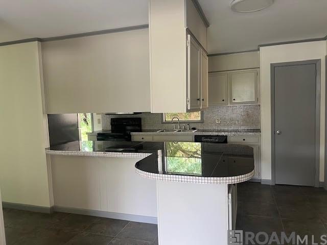 2464 Kensington Dr – photo 5