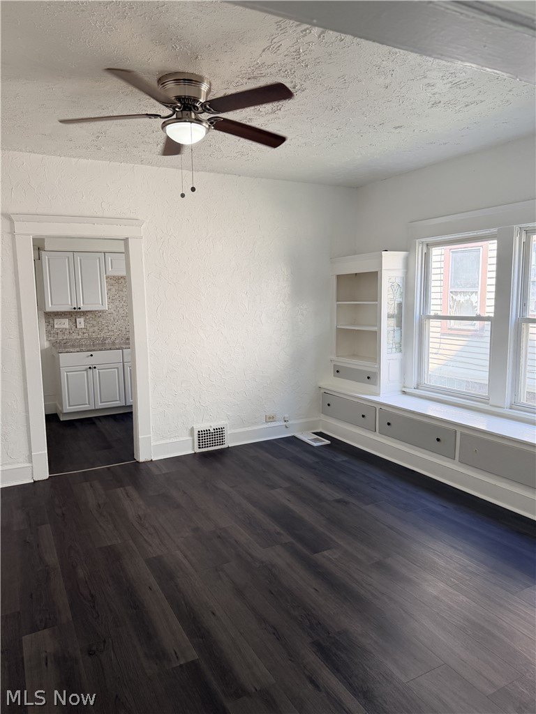 11913 Cromwell Ave #DOWN – photo 4