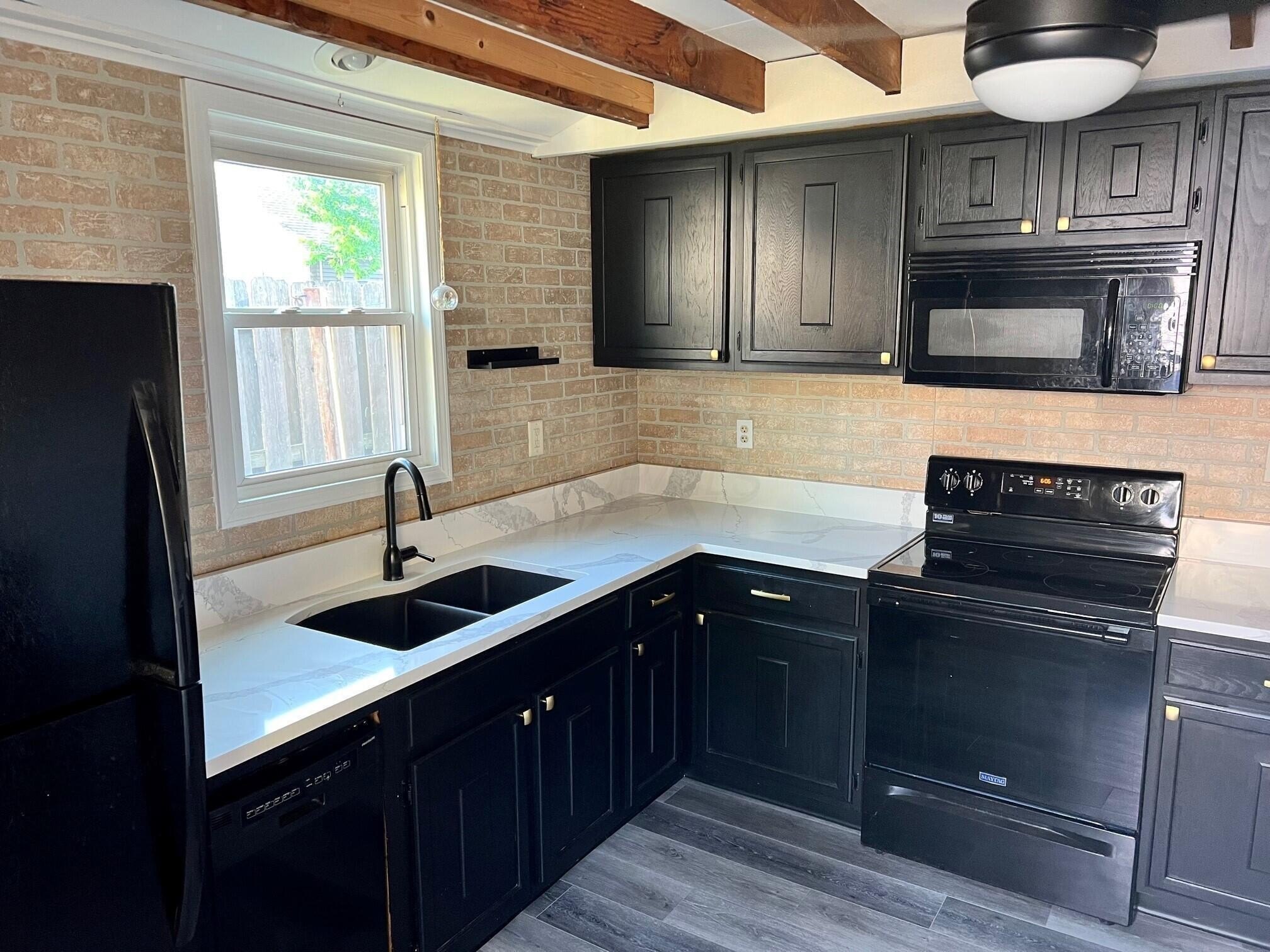 1303 Elmwood Ave – photo 3