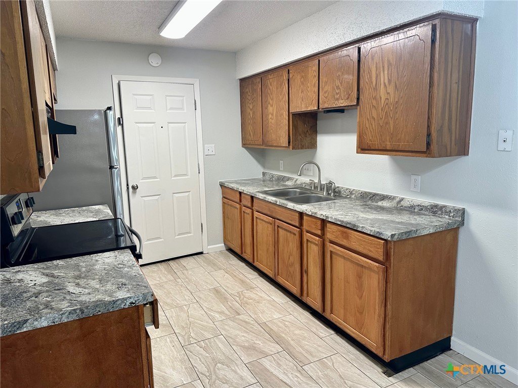 1307 Barbara Dr #B – photo 5