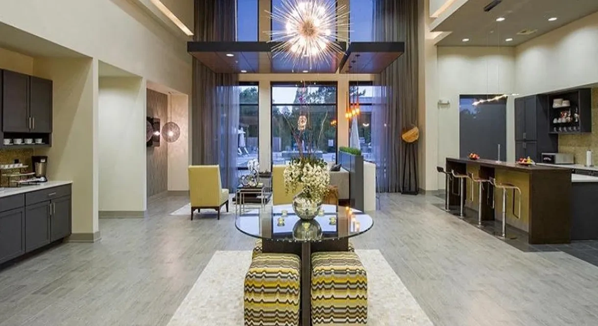 The District Apartments – photo 4