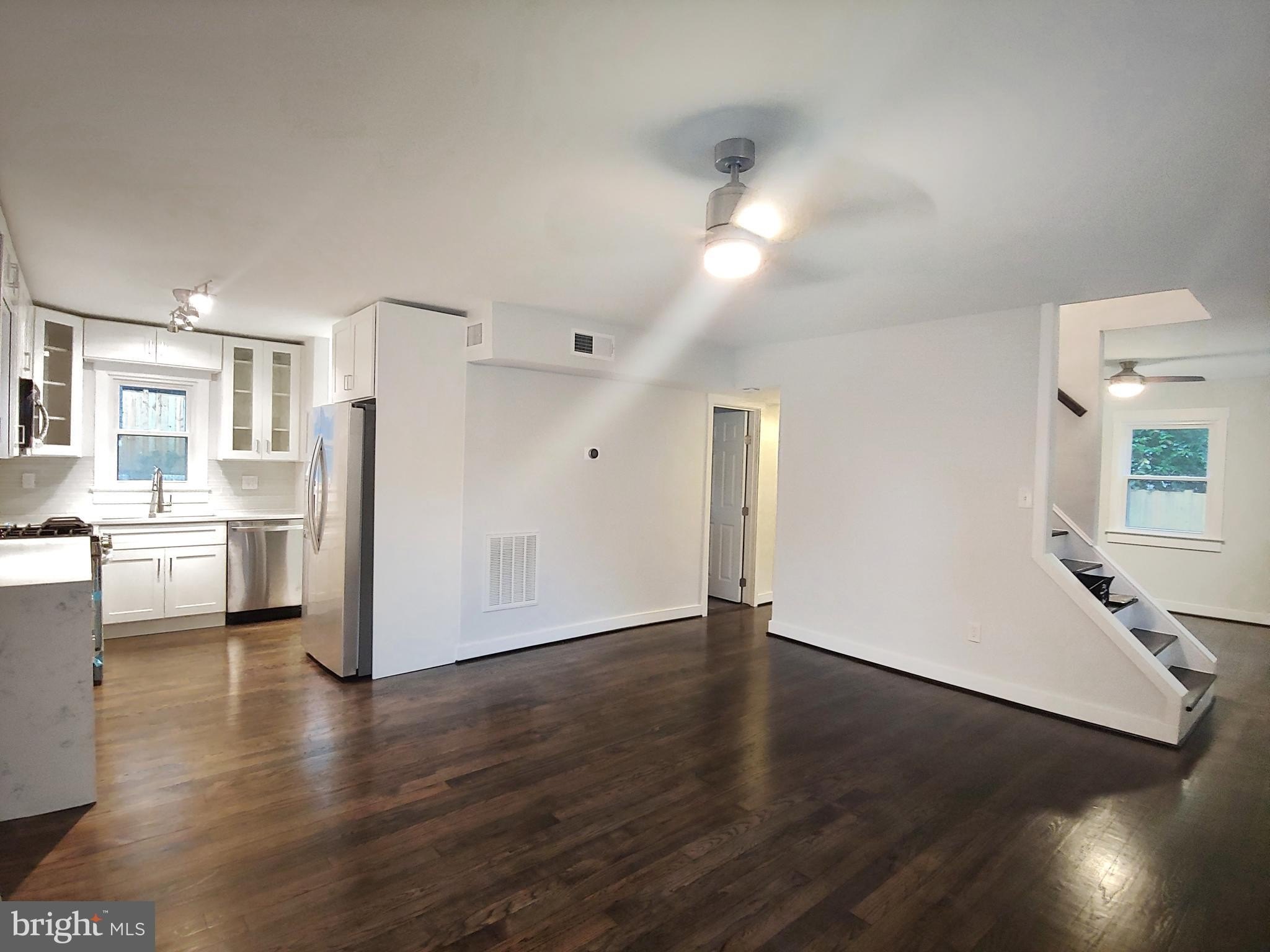 2510 Jamaica Dr – photo 3