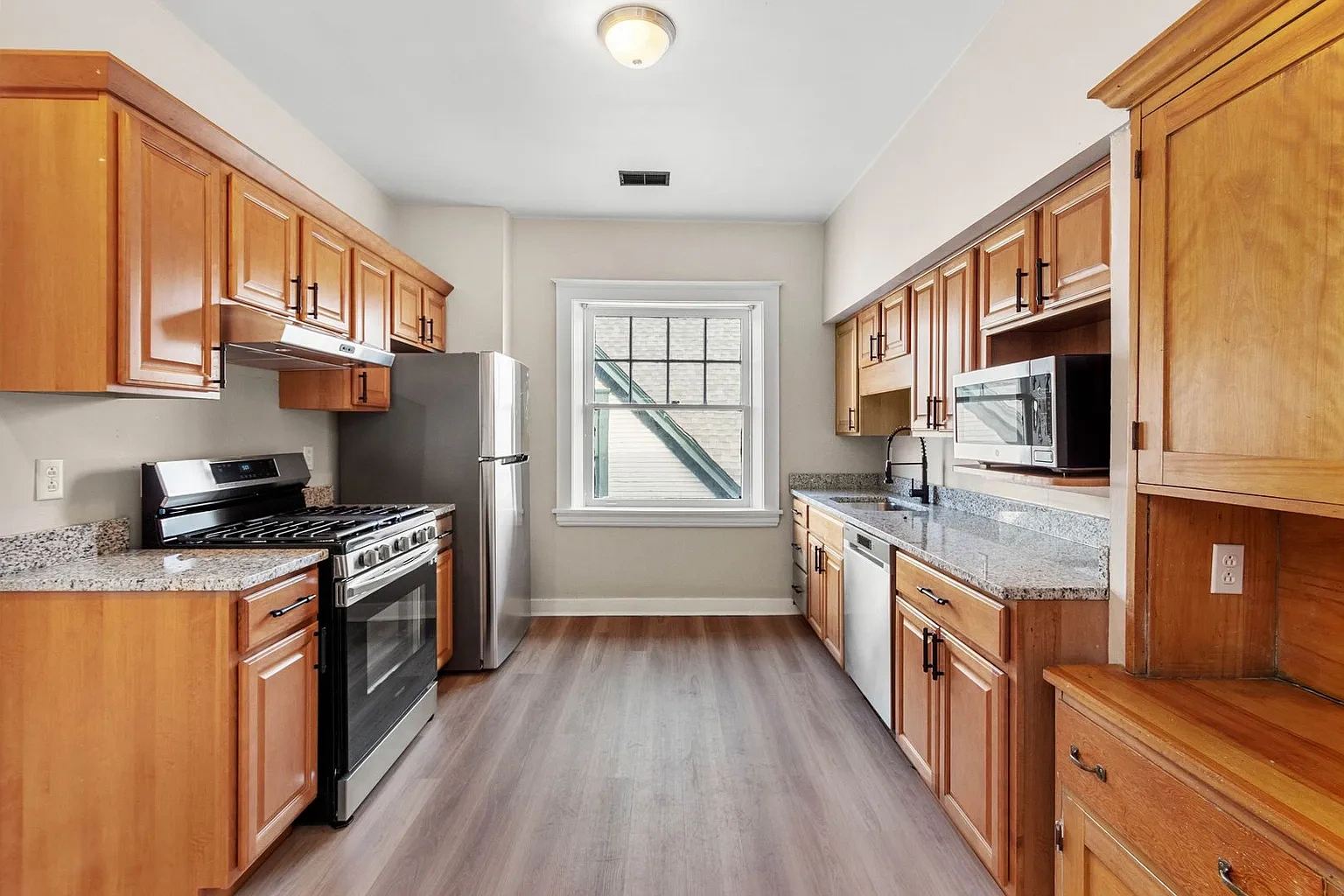 226 East End Avenue – photo 2