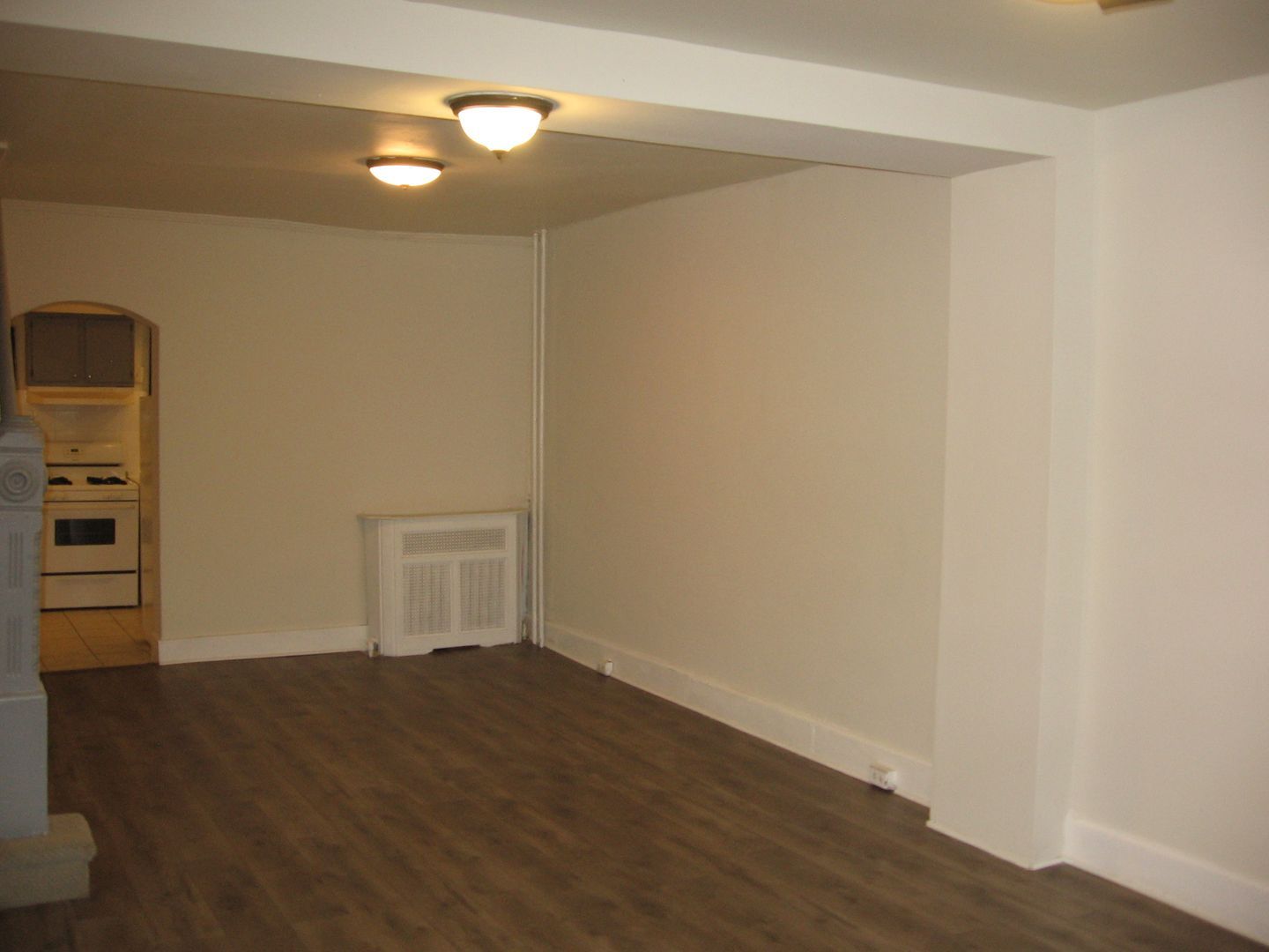 467 Mechanic St – photo 2