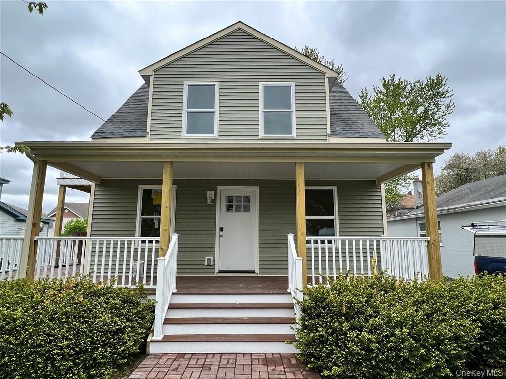 126 Main St #1 – photo 1