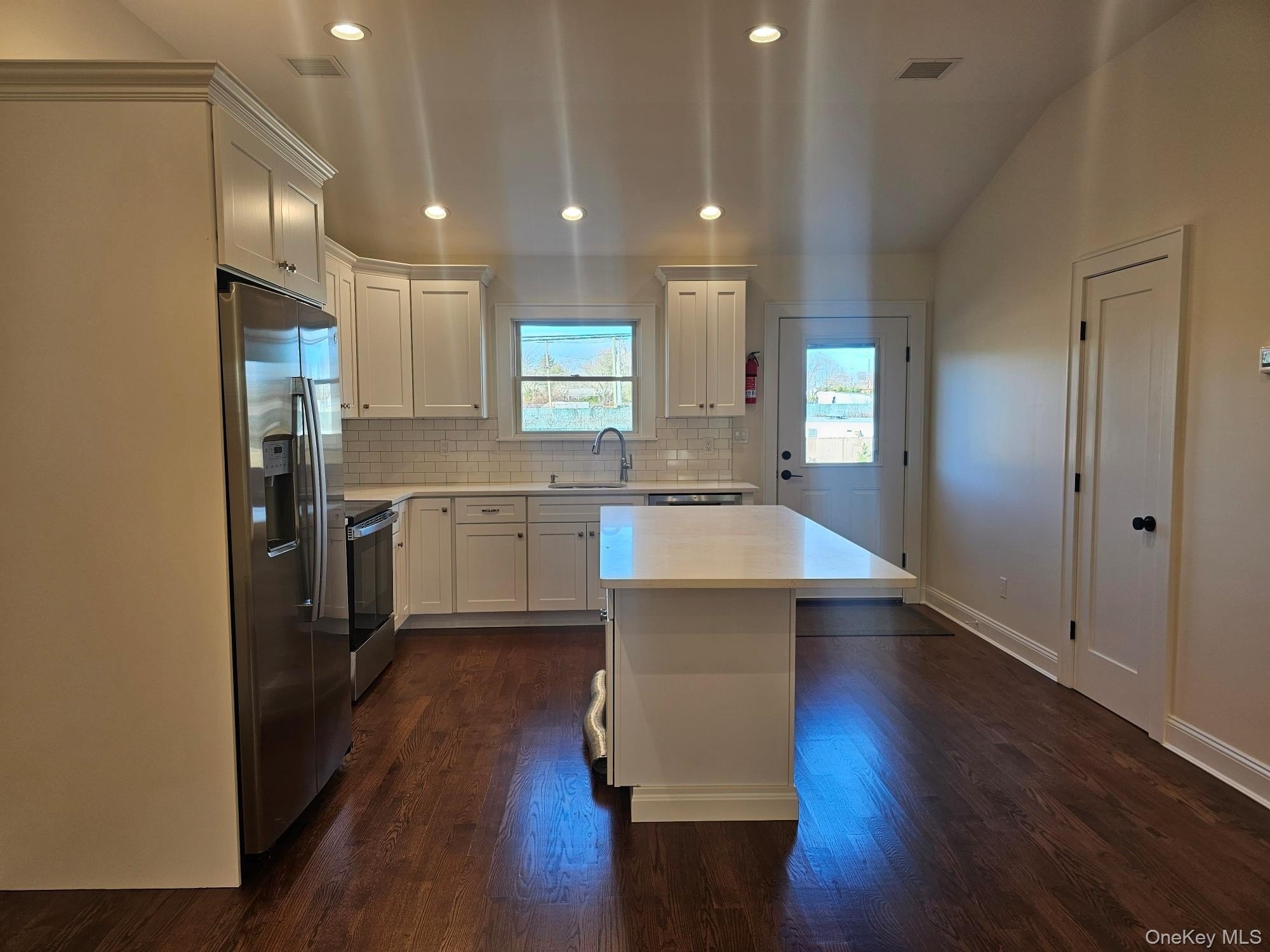 87 Community Rd – photo 5