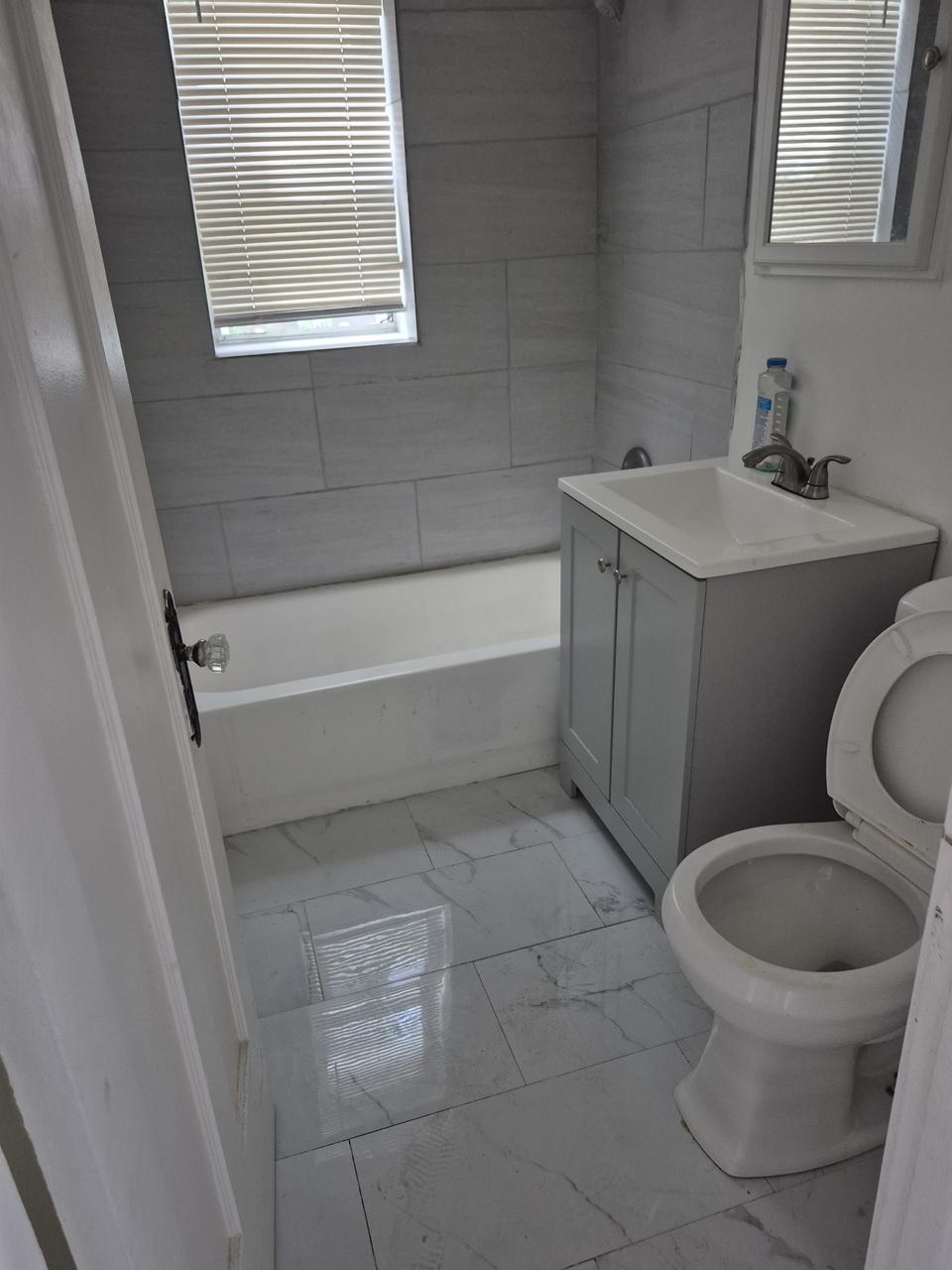 5500 W Gladys Ave – photo 4