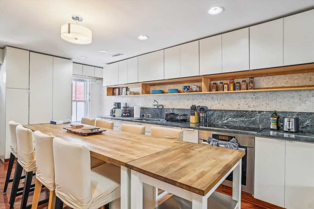 23 Pinkney St unit 1506215P – photo 4