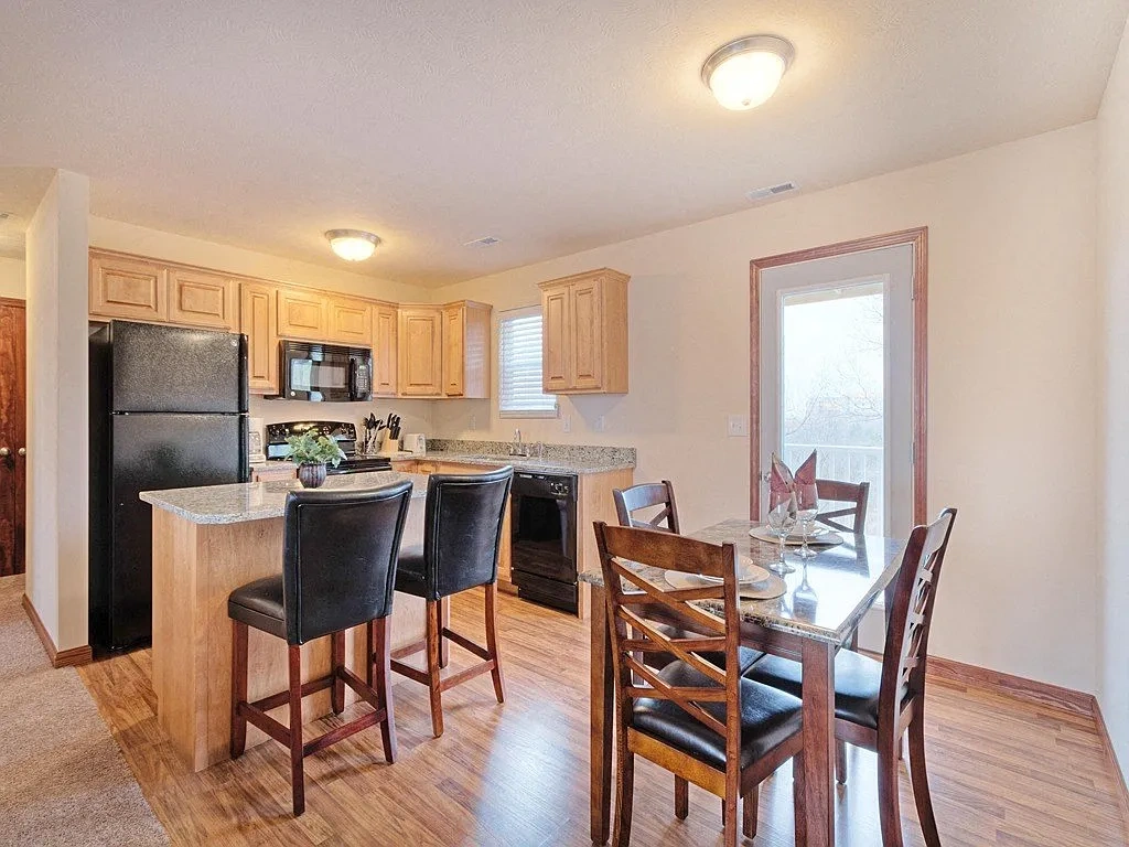 Highland Park Apartment Homes – photo 2