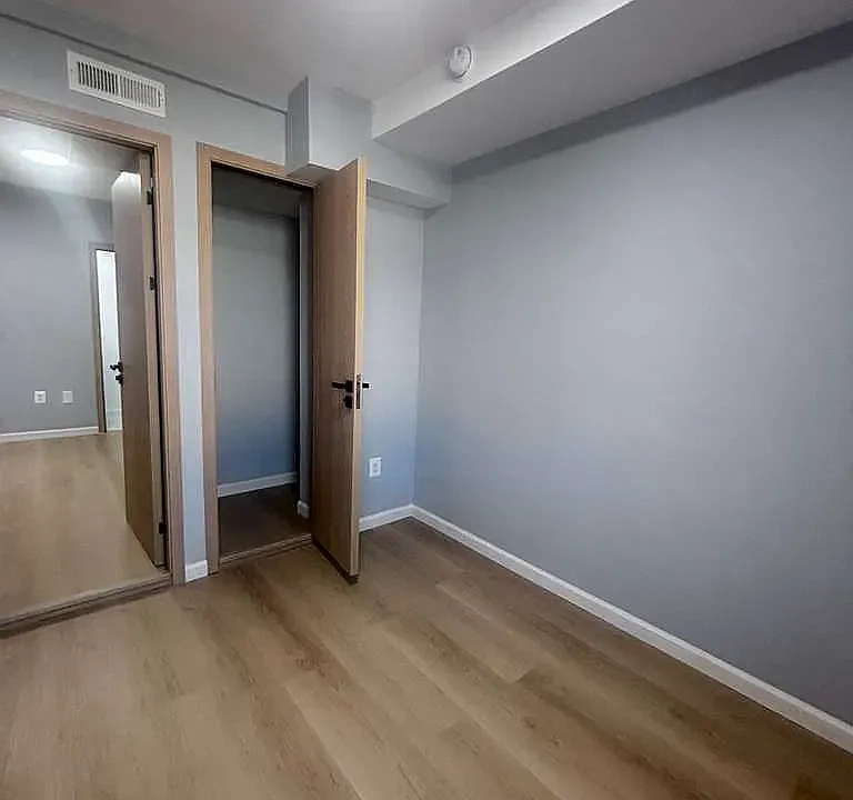 150 36th St – photo 5