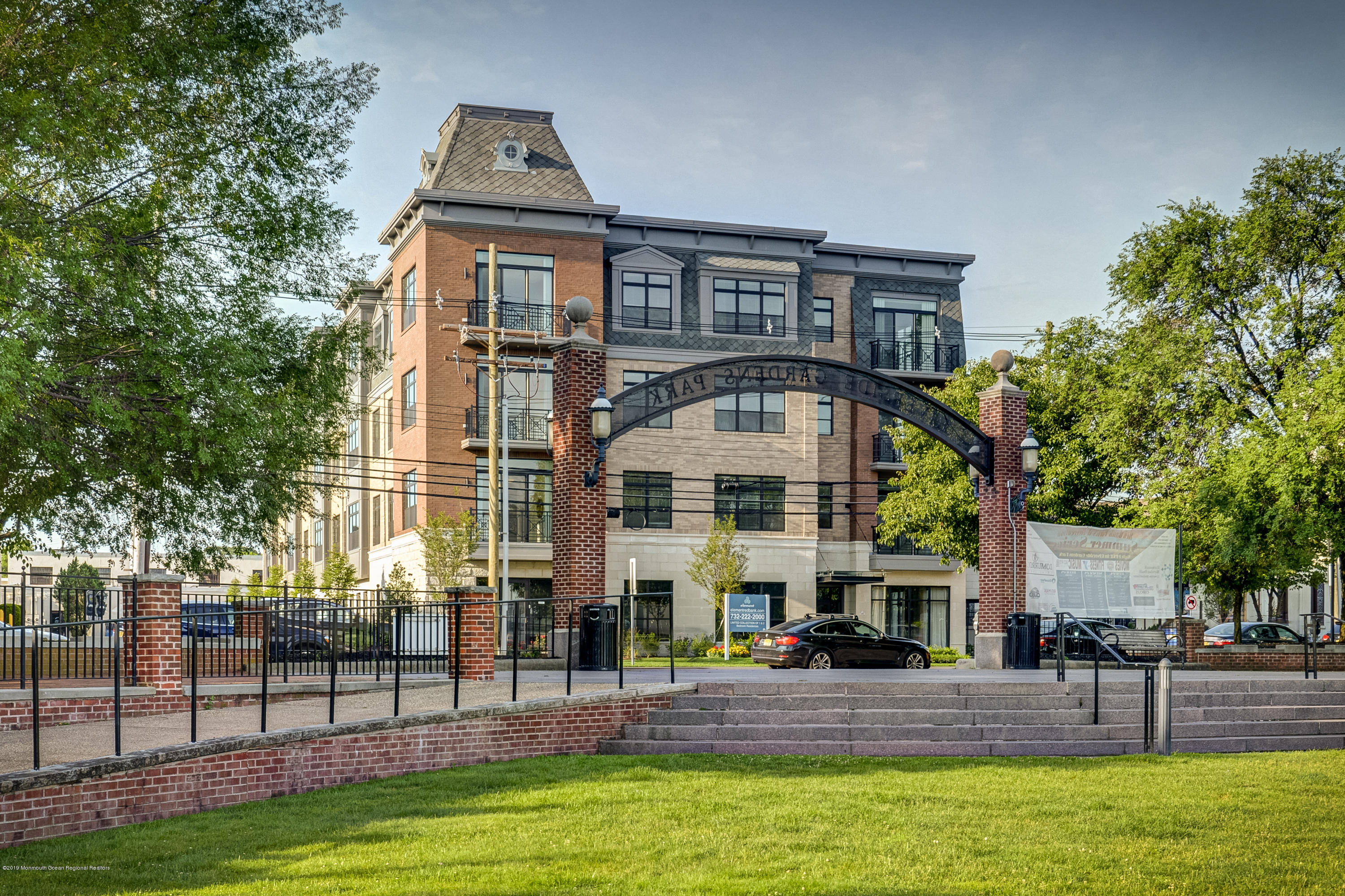 55 W Front St unit 410 – photo 2