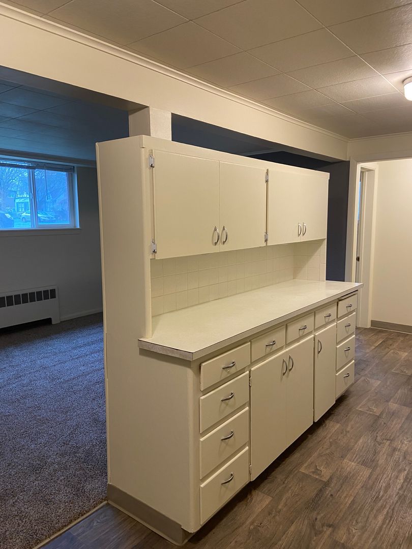 1944 Hudson St unit 8 – photo 4