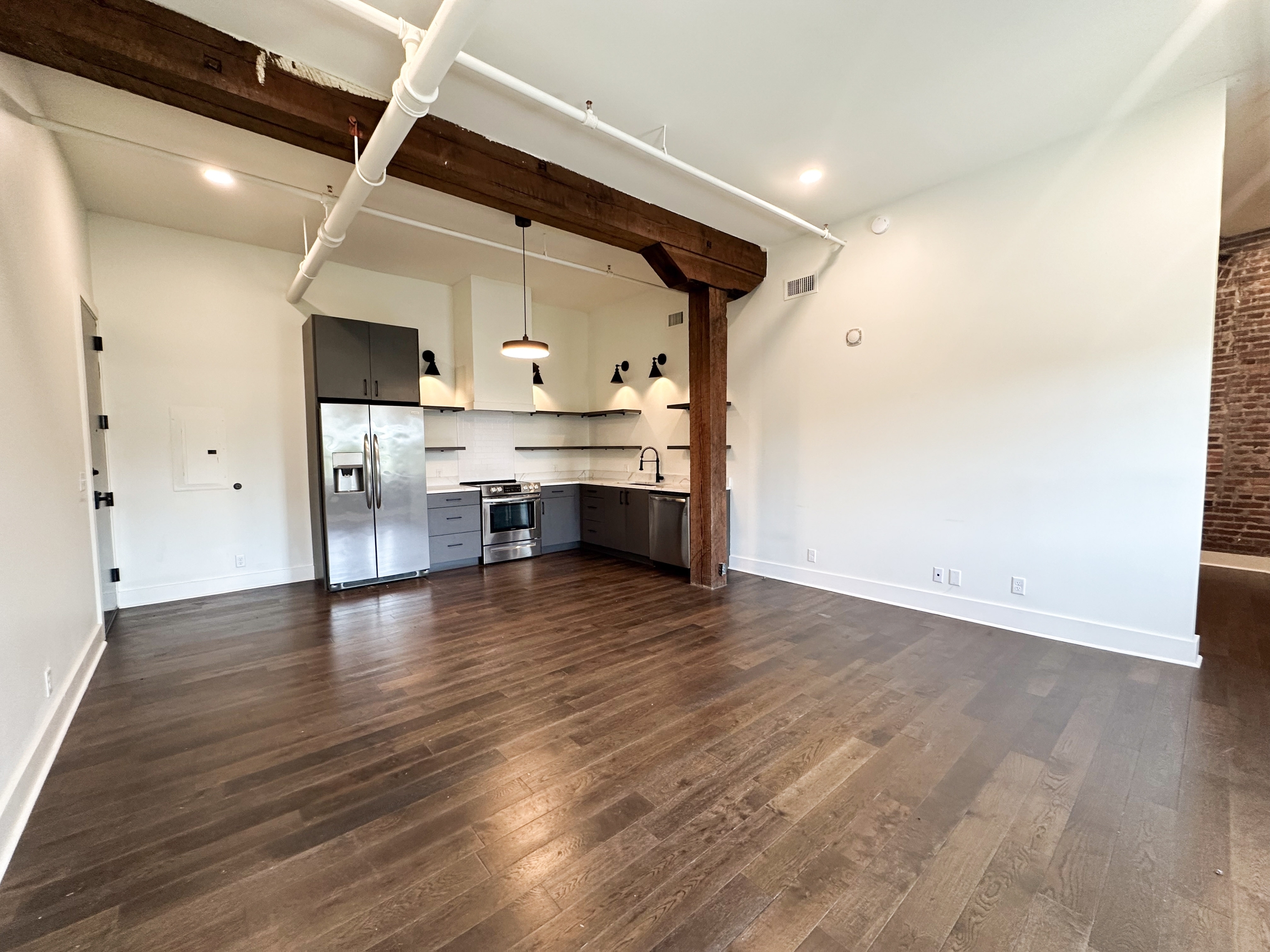 921 Dauphin St unit # 3F – photo 2