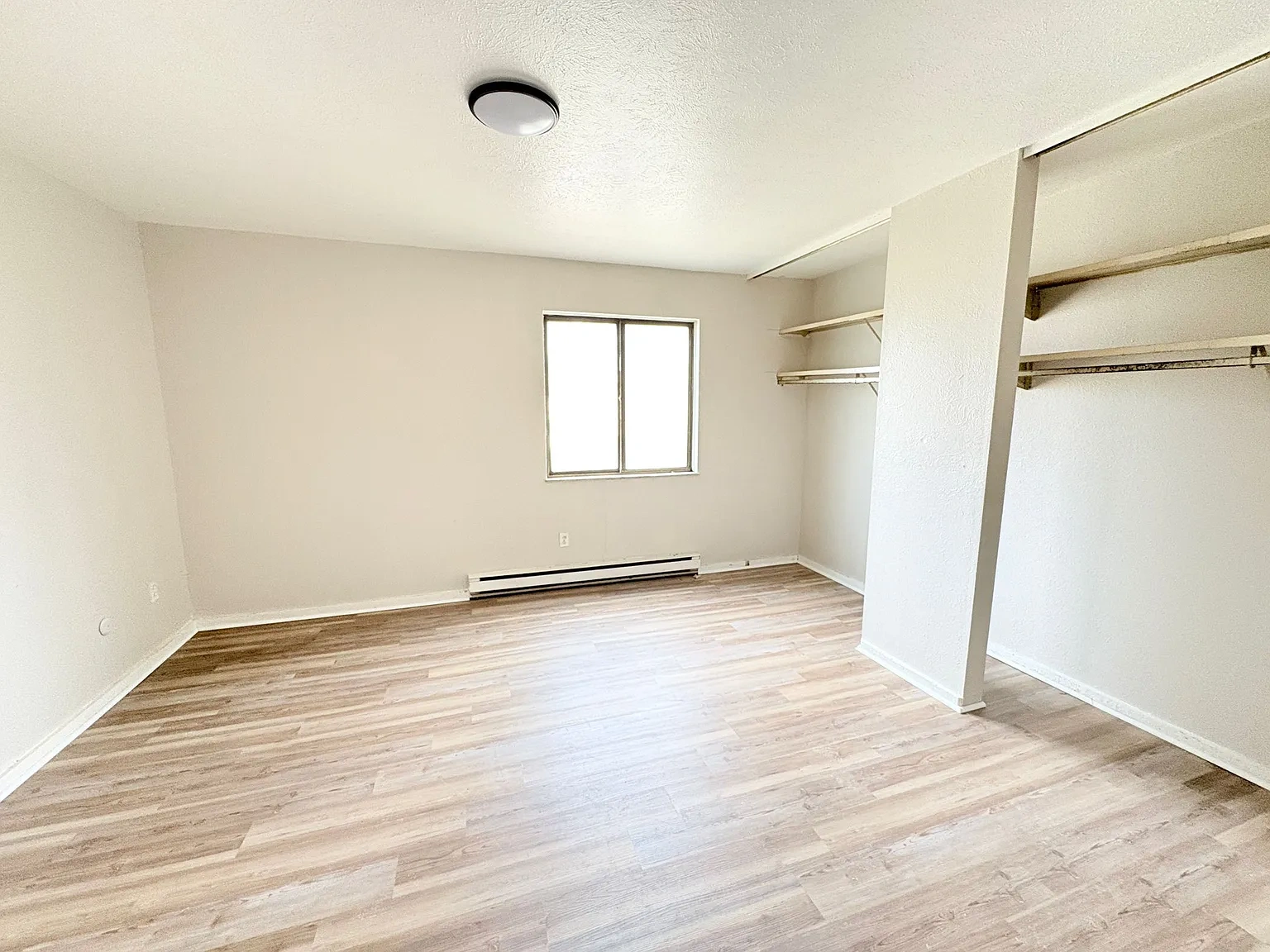 Brooke Park Apartments – photo 1