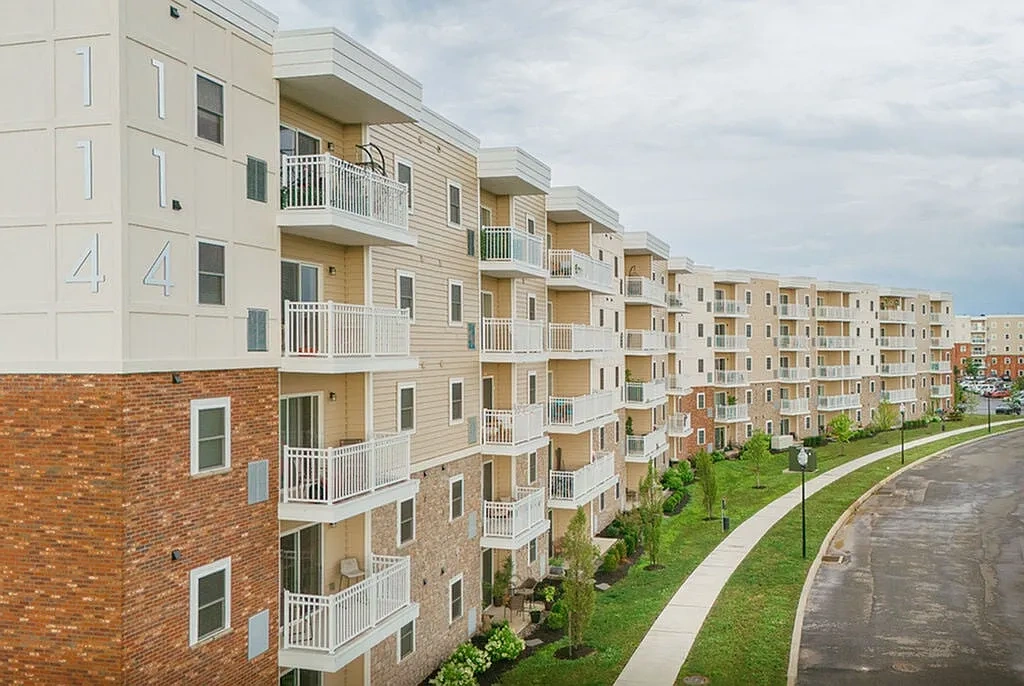 North Cornwall Commons Apartments – photo 2