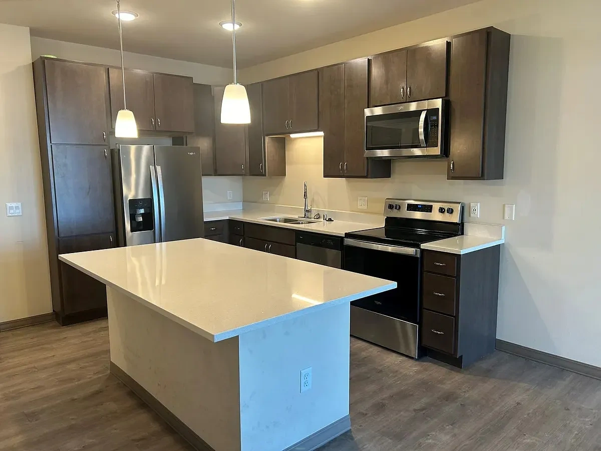 Madison Apartments – photo 5