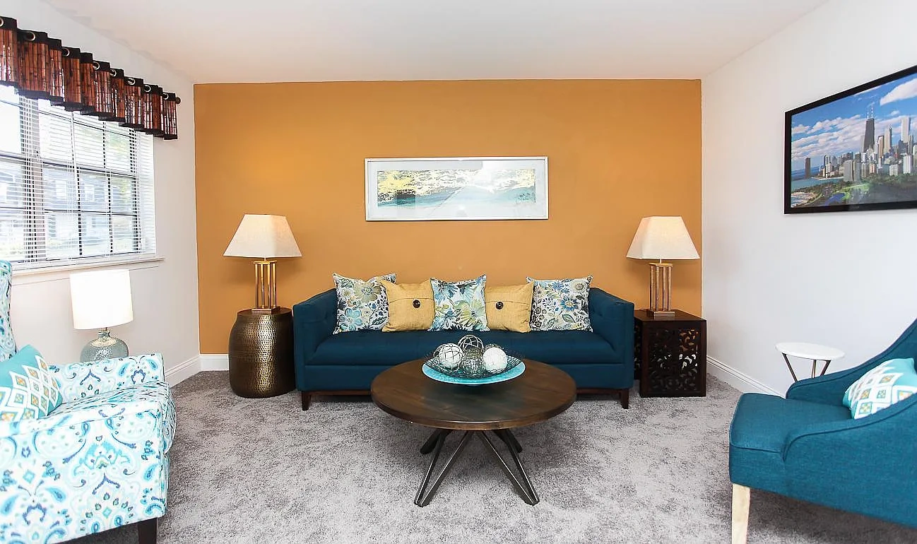 Walden Circle Townhouses – photo 2