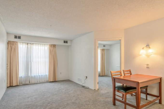 751 N Sam Houston Pkwy E unit # 129 – photo 4