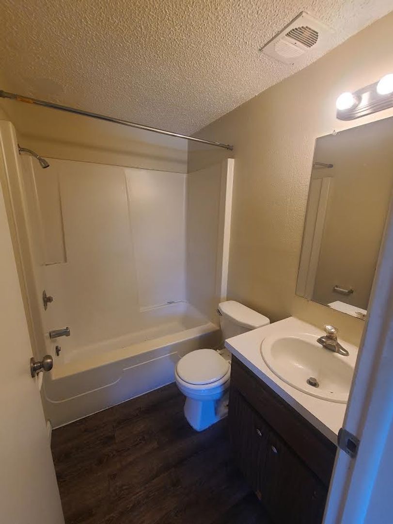 4809 Grand Blvd unit 5 - Grand Professional Center – photo 4