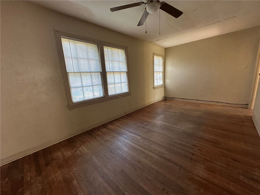214 W Heard St #C – photo 5