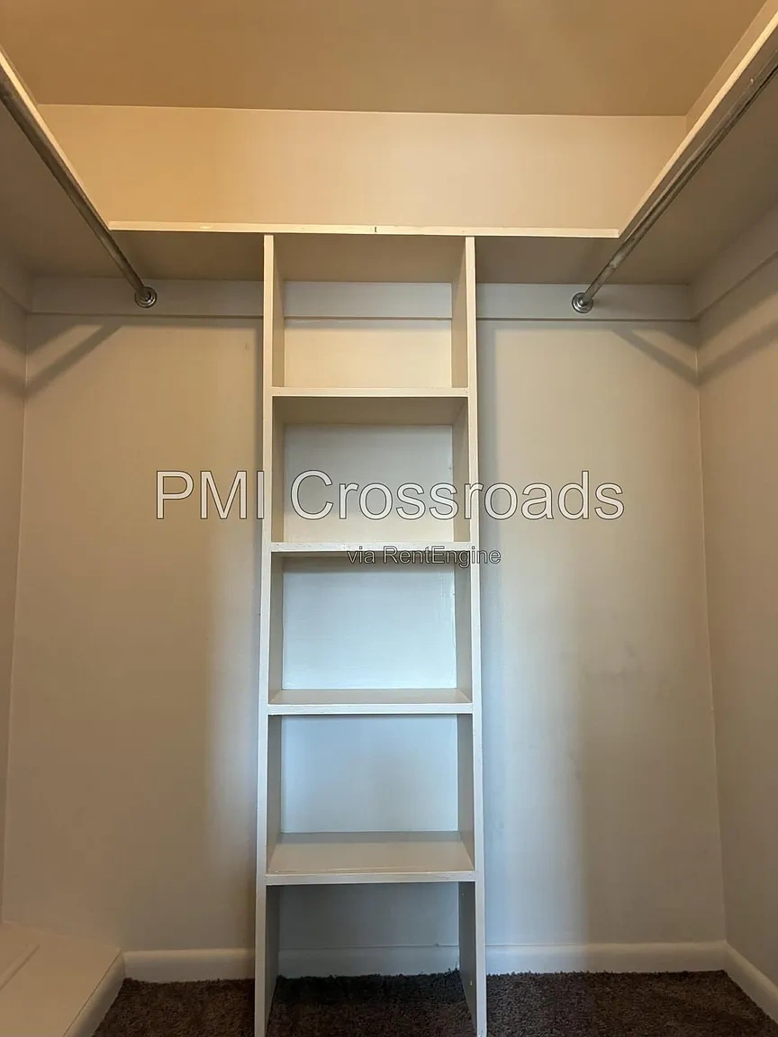 Riviera Manor – photo 1