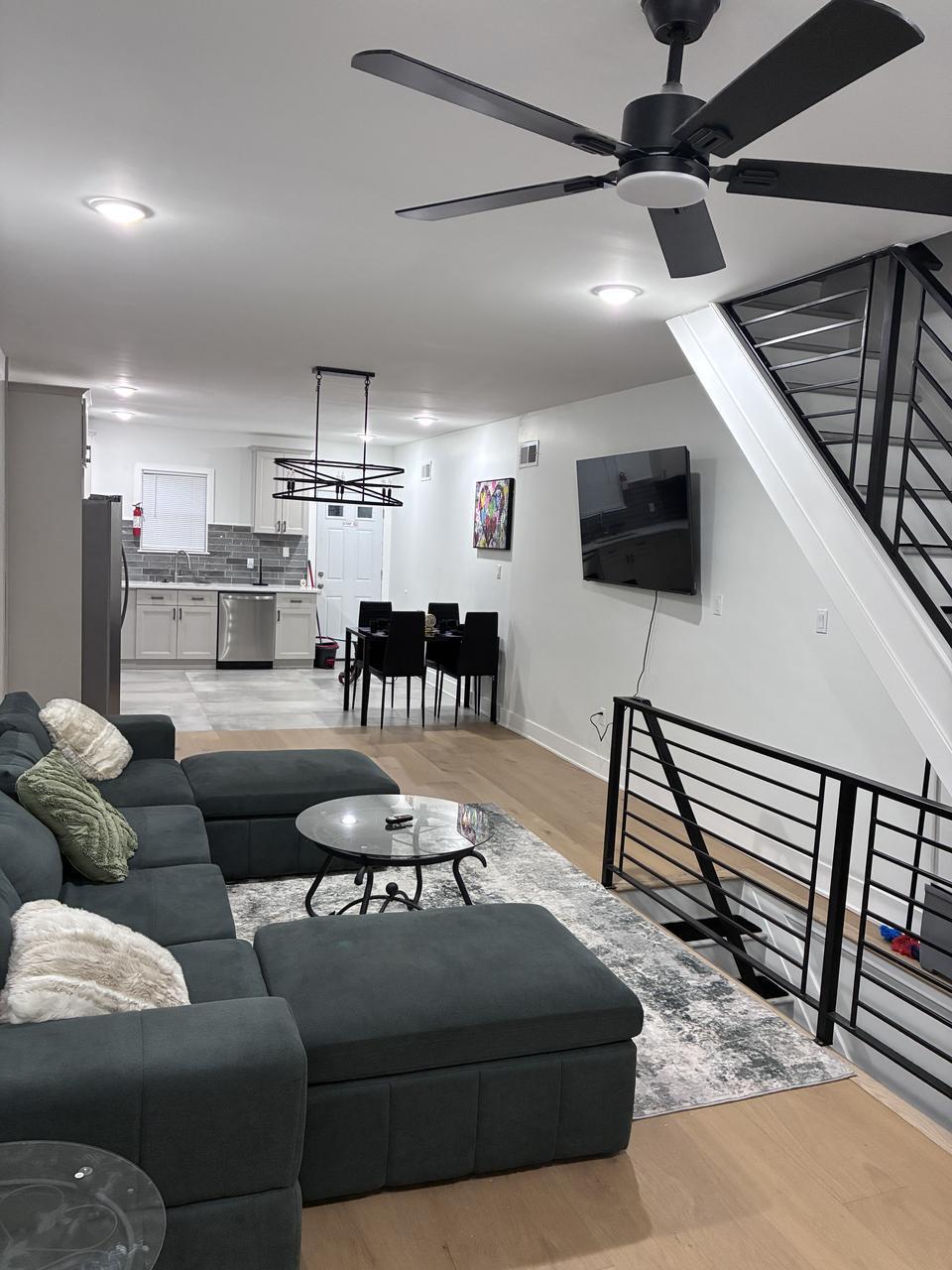 5041 Tacoma St – photo 1