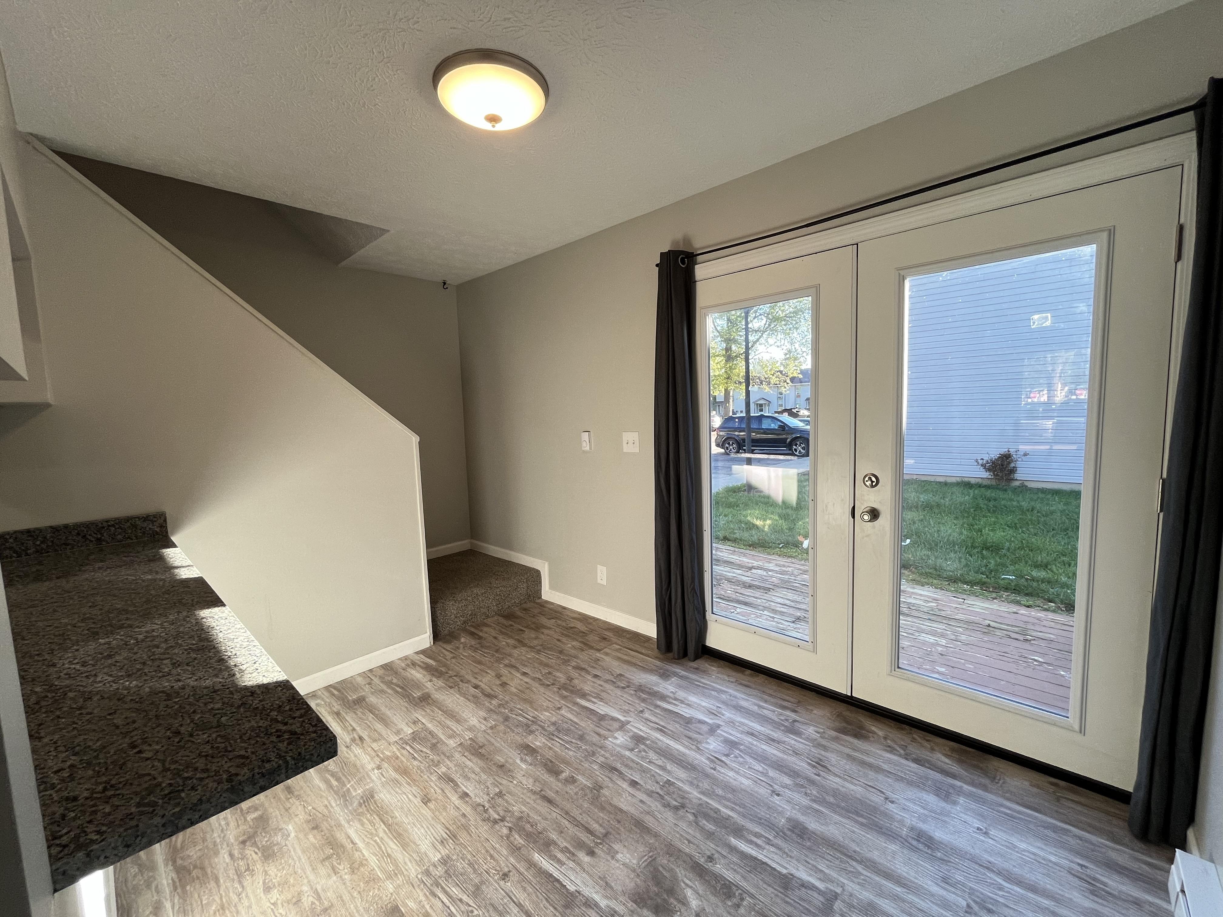 200 Forest Ln – photo 5