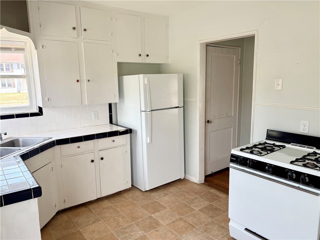 253 Oleander Ave #2 – photo 5