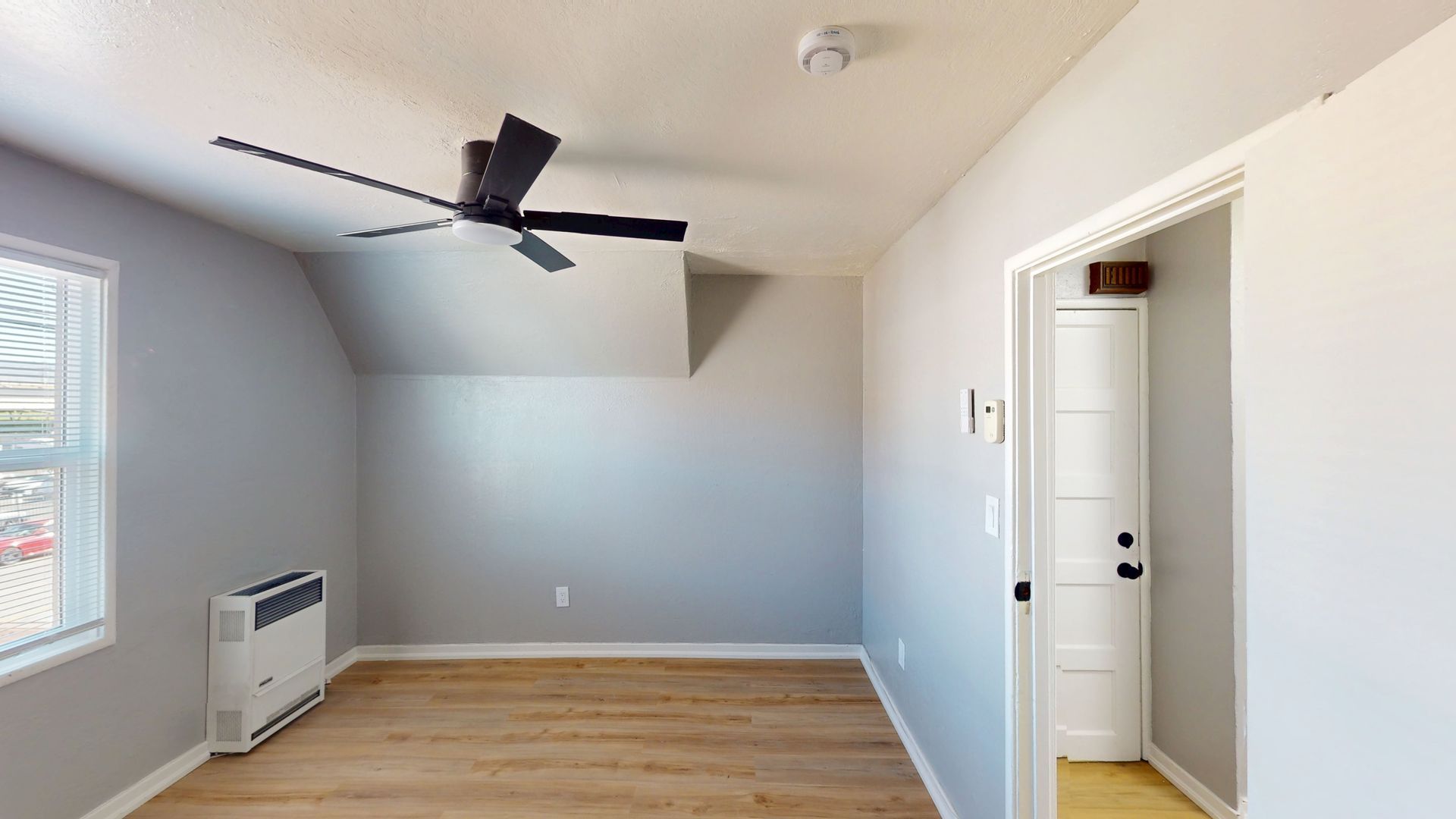 3619 San Leandro St unit B – photo 5