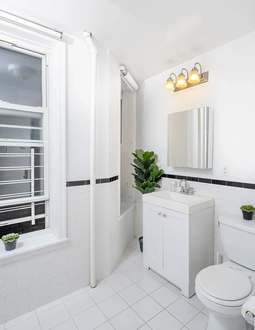 224 E 59th St – photo 4