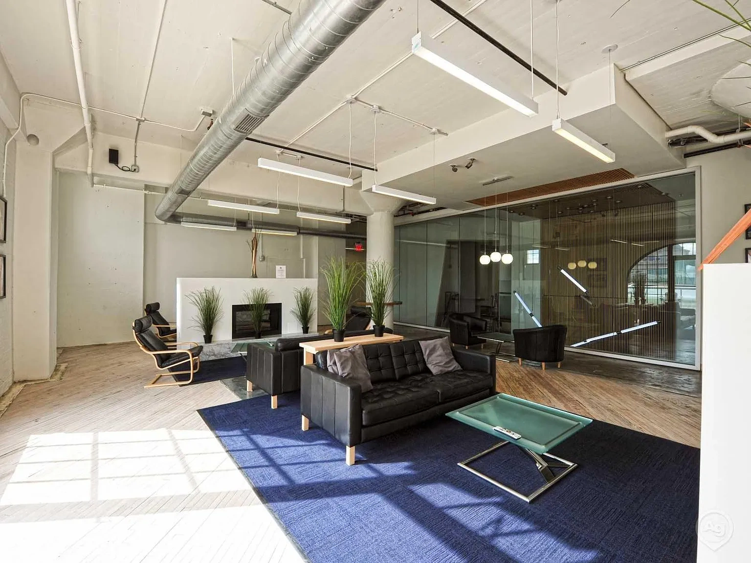 900 Terminal Pl – photo 3