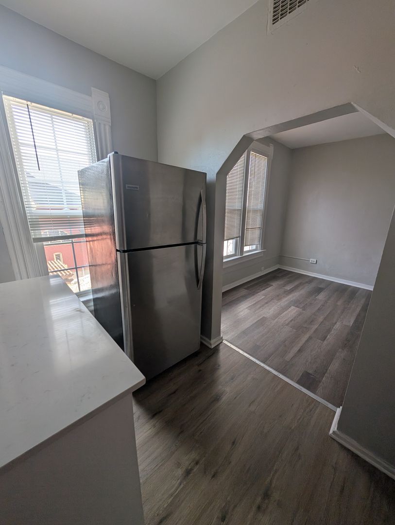 2139 Lafayette St unit 2 – photo 4