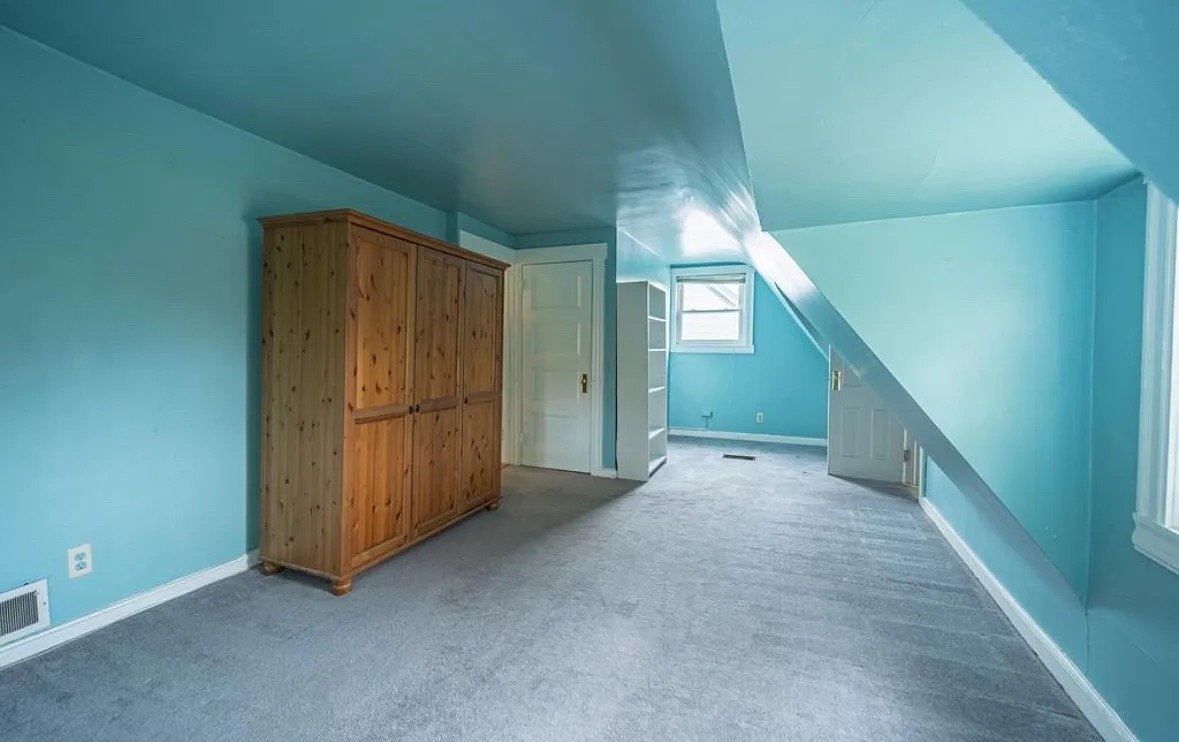 180 Bellevue Ave unit #3 – photo 3