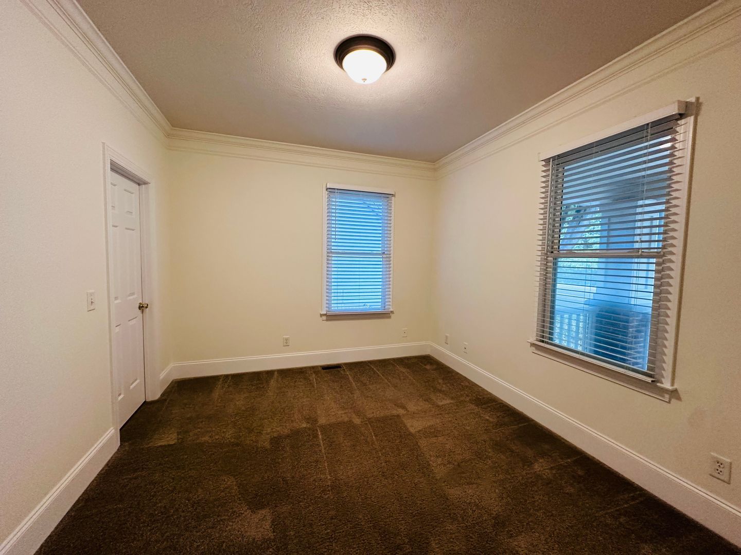 410 Alleghany St – photo 5