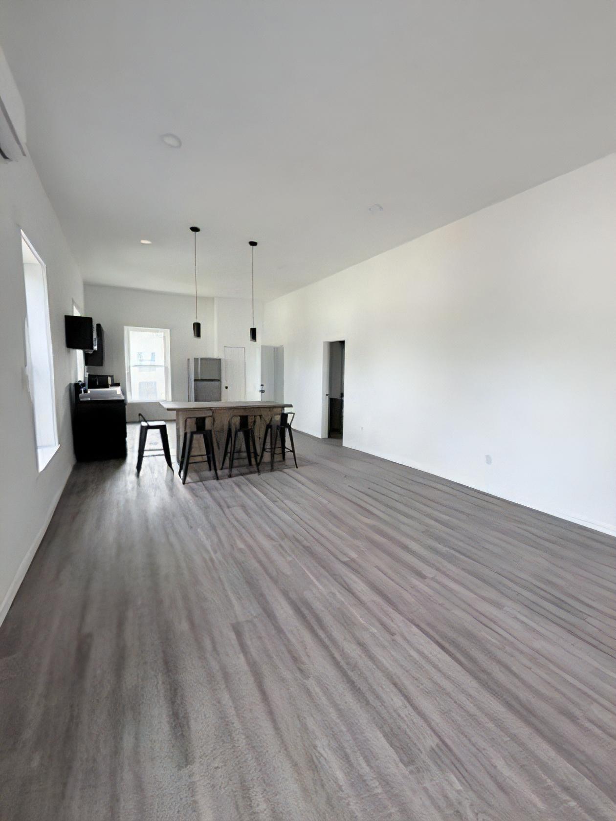 127 Susanna St – photo 4