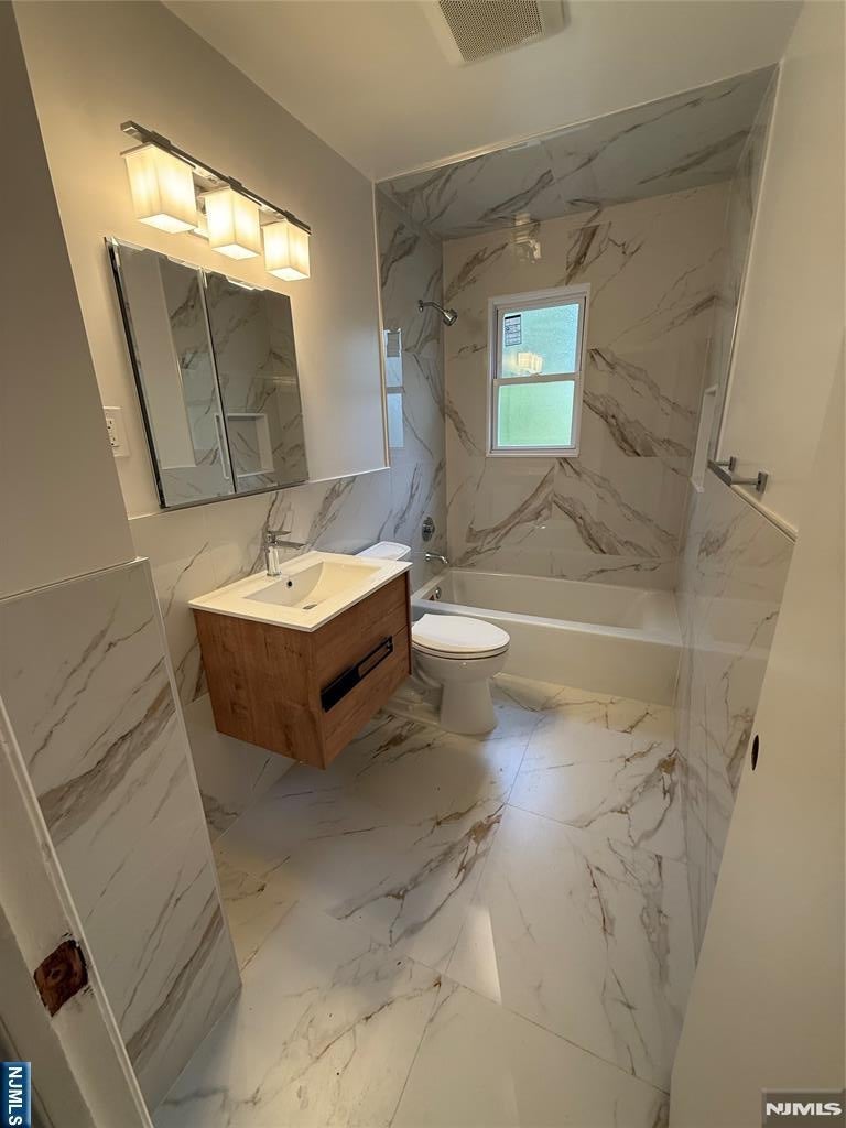 87 Boll St unit 2 – photo 4