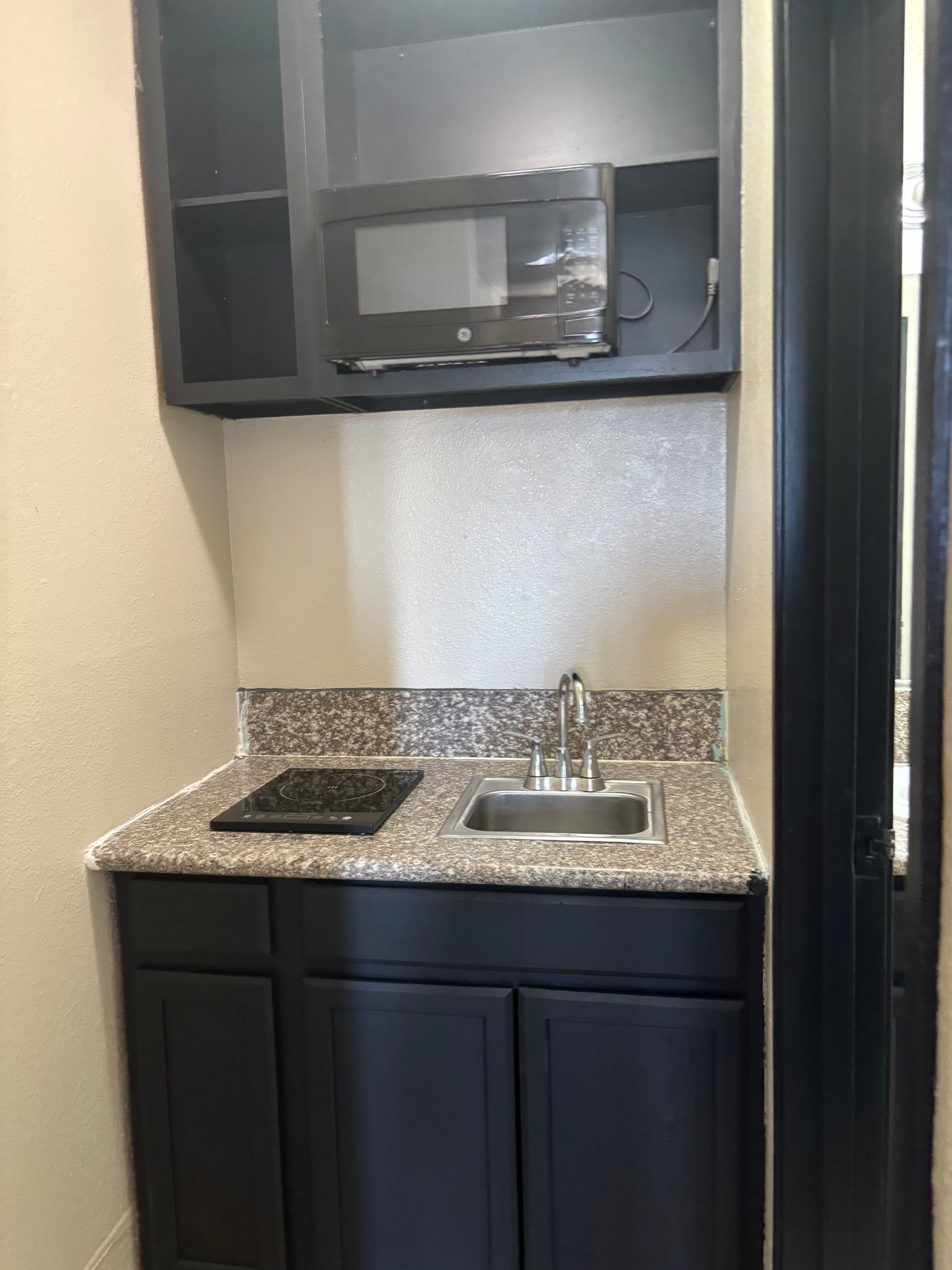 921 Las Vegas Blvd N unit 118 – photo 3
