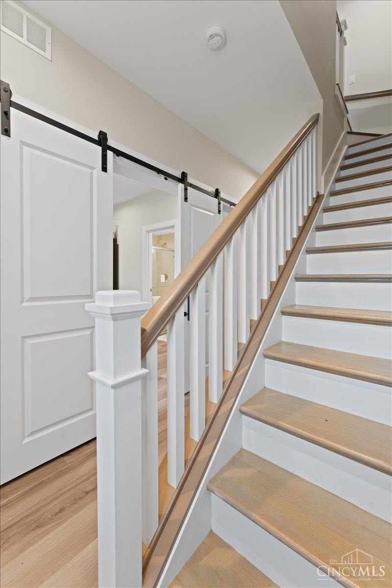 3906 Edwards Rd #B – photo 4