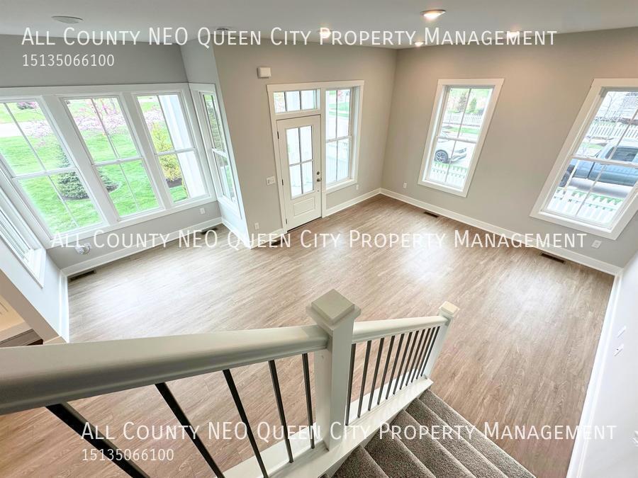 3859 Anderson St – photo 5